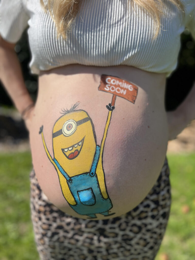 bellypaint-minion